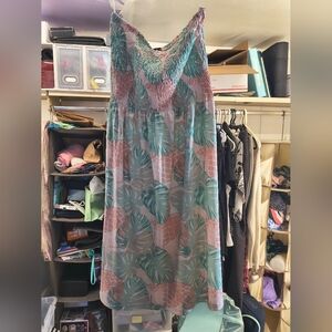3/20$*Tropical Print Strapless Babydoll Dress Size Large